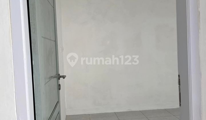 Rumah Bagus Unfurnished SHM Sarijadi, Bandung siap huni 2