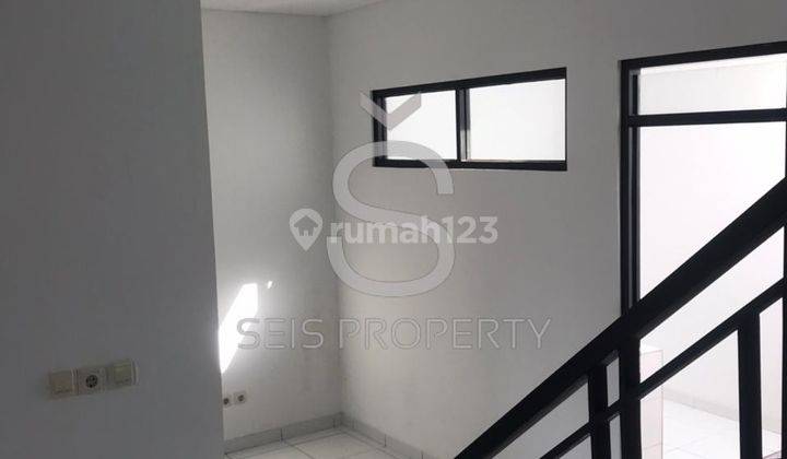 Dijual rumah di cihanjuang dekat dengan pemkot cimahi bagus dan murah 2