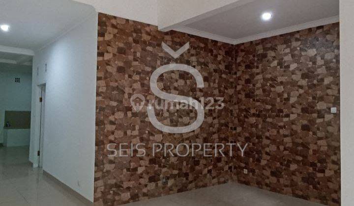 Rumah 2 Lantai Bagus di Jl. Sariwangi Sayap Cihanjuang, Bandung dekat pemkot cimahi 2