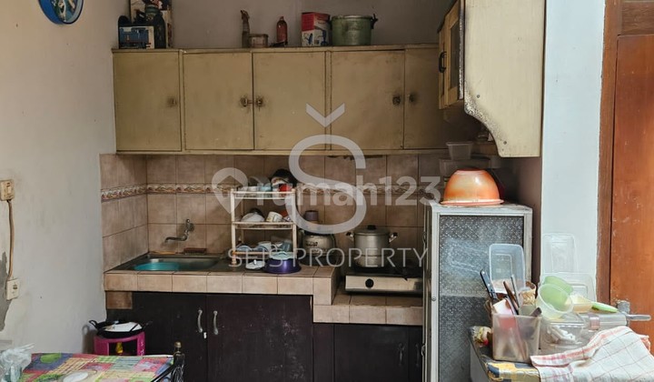 House Needs Minor Renovation in Elang Andir Complex, Bandung. 2