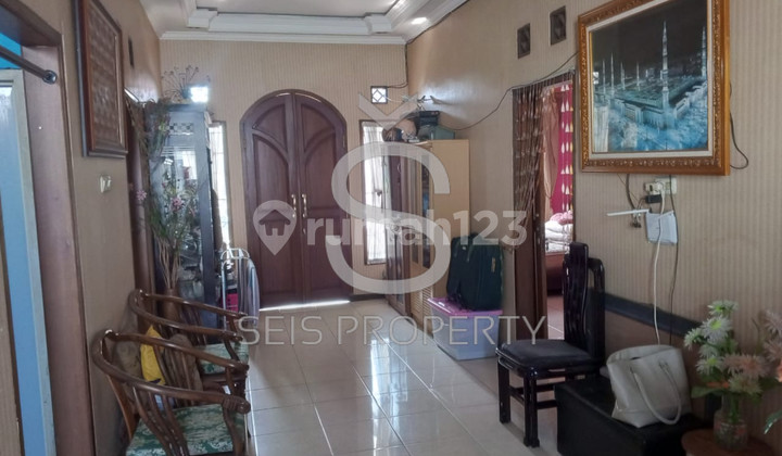 Rumah Bagus Furnished SHM Kiaracondong, Bandung