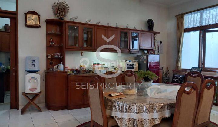 Rumah 2 Lantai Bagus Semi Furnished di Cipaku Setiabudi, Bandung 2