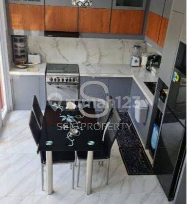 Rumah 2 Lantai Bagus Furnished di Budi Indah, Bandung Posisi Mainroad 2