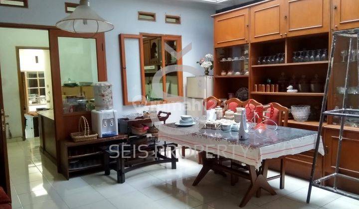 Rumah 2 Lantai di Pasirluyu, Bandung Semi Furnished Dekat Tegalega 2