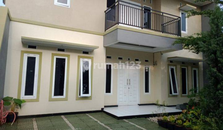 Rumah 2 Lantai Bagus di Jl. Ibu Ganirah, Cibeber, Cimahi Dekat Kampus Unjani 1