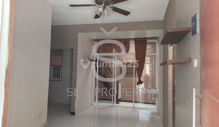 Rumah Bagus Unfurnished di Ciwastra Buah Batu, Bandung Murah 1