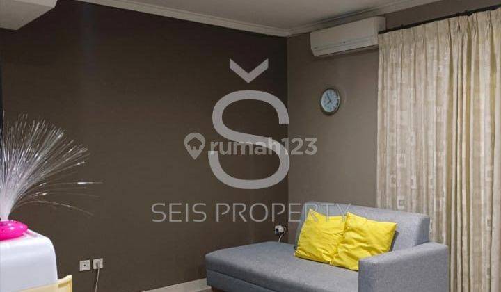 Rumah 2 Lantai Bagus Semi Furnished di Komplek Awani Cimareme, Bandung 1