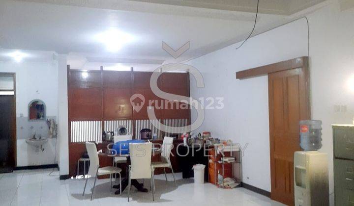 Rumah Kontrakan 2 Lantai Semi Furnished di Sayap Pasteur, Bandung 1