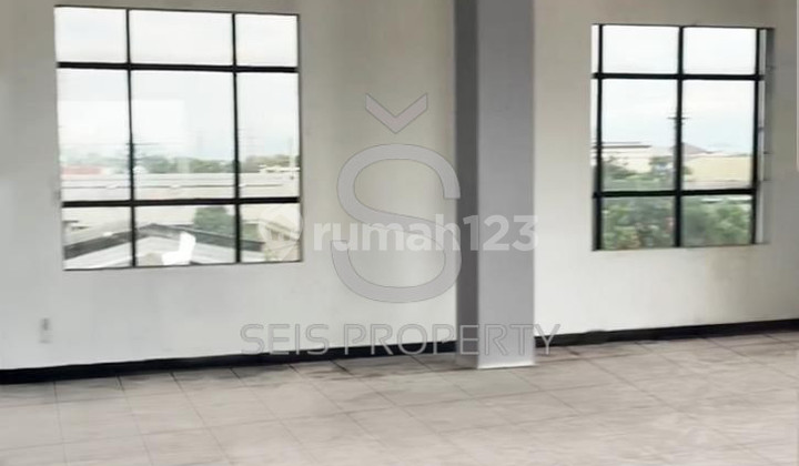 Good Warehouse 1115 m2 SHM on moh. toha, Regol, Bandung
