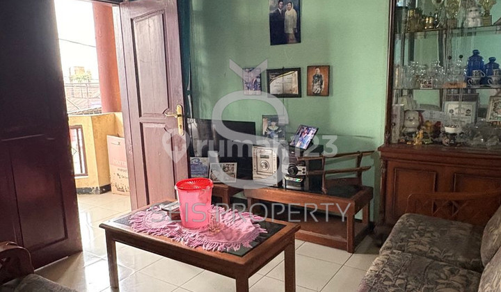 Rumah Butuh Minim Renovasi di mainroad Baleendah, kab. Bandung Rumah Butuh Minim Renovasi di mainroad Baleendah, kab. Bandung