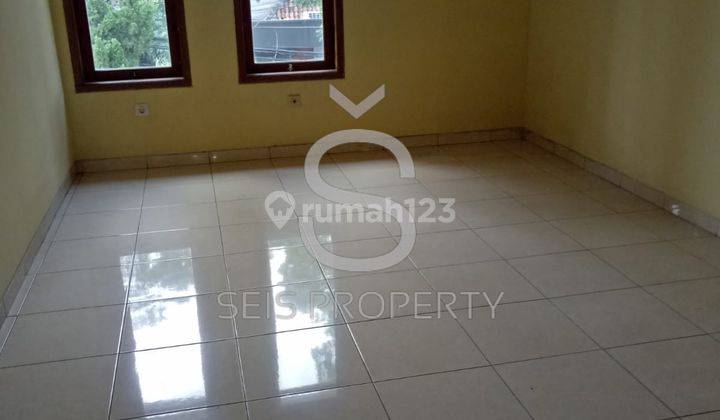 Rumah Kontrakan 2 Lantai Bagus Unfurnished di Pasir Kaliki, Bandung 2