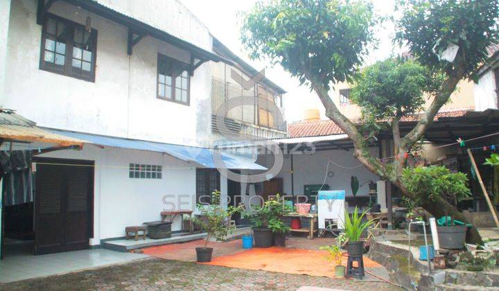 Rumah 2 Lantai Bagus di Jl. Raya Sukajadi, Bandung dekat PVJ 1