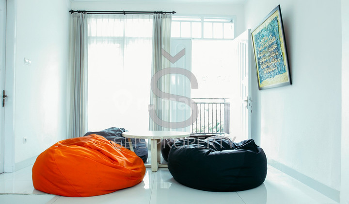 Beautiful Furnished Setiabudi House, Bandung with Freehold Title 2
