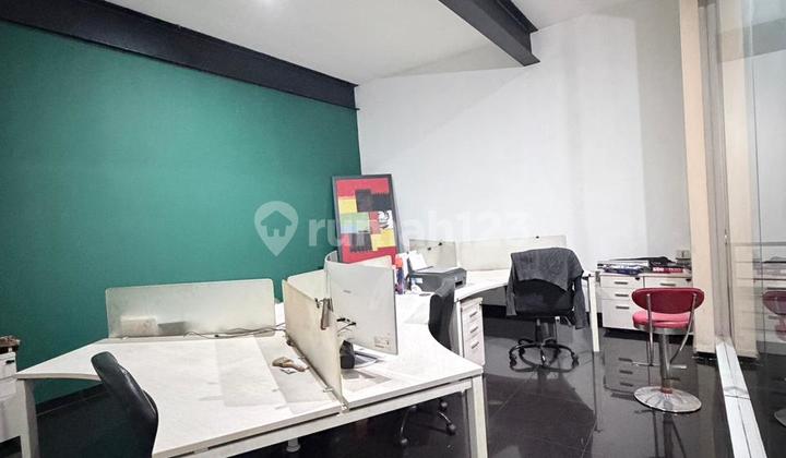 Rumah Bagus SHM di Sarijadi Siap Huni Full Furnish 2