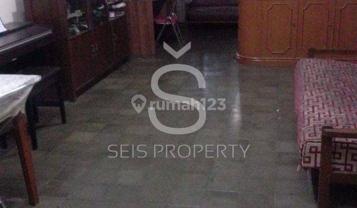 Rumah Bagus Unfurnished di Jl. Sabang,bandung Dekat Gedung Sate 1