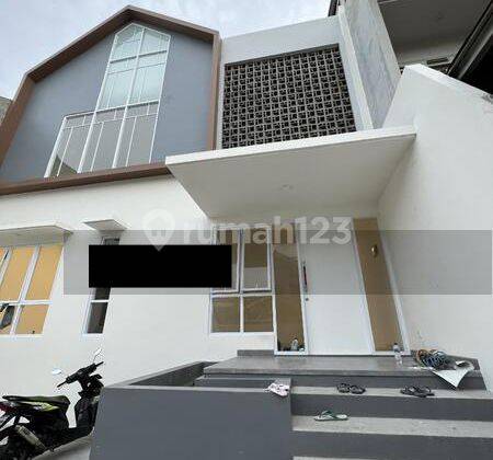 2 Lantai Unfurnished Sertifikat Hak Milik di Jalan Pulo Nangka, Jakarta Timur 2