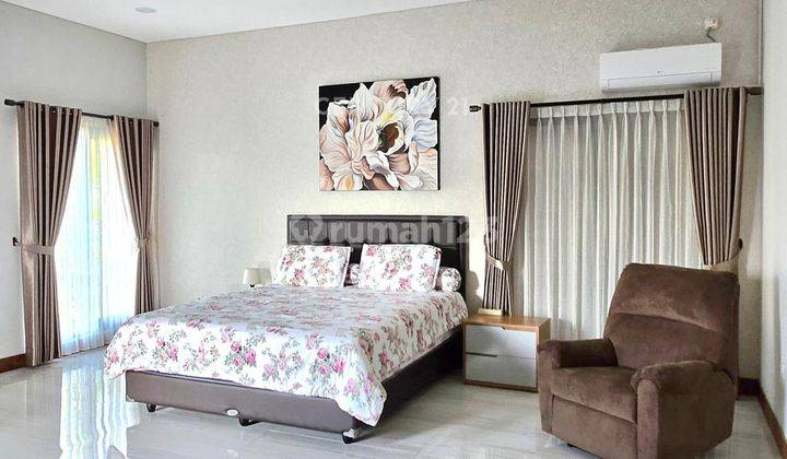 kamar tidur rumah cantik siap huni di