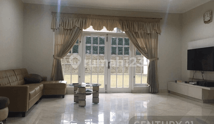 Rumah Dengan Taman Luas Rancamaya Golf Estate Cluster Bunga Raya 2