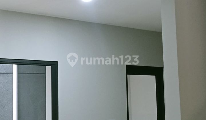 Rumah Siap Huni Dekat Stasiun Jurang Mangu 2