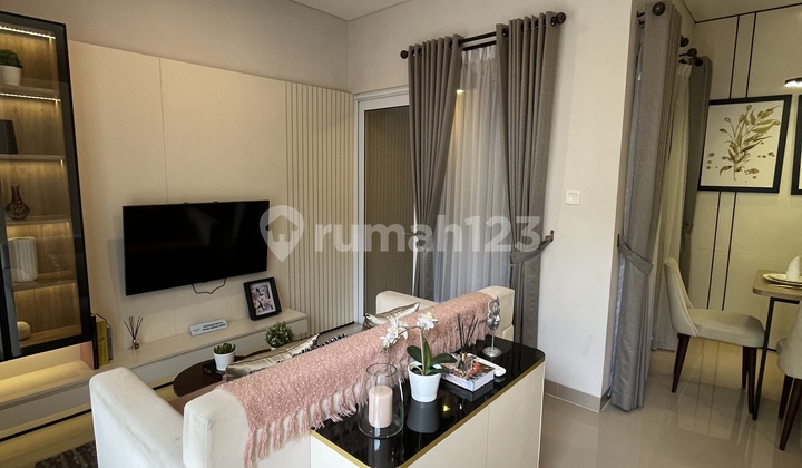 Selling at a Loss: Sample House Fully Furnished in Gading Serpong