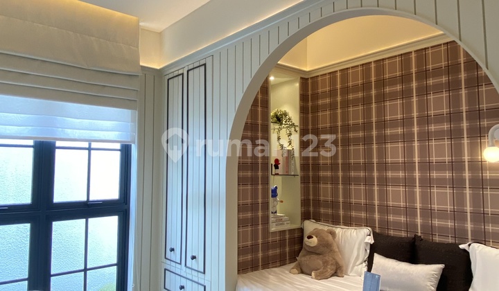 Quick Sale 3-Story House in Gading Serpong 2