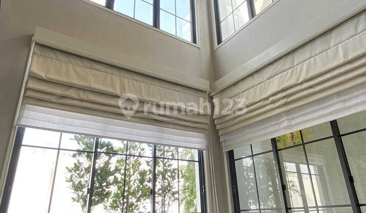 Rumah Lebar 12 Pakai Lift Gading Serpong The Spring Summarecon 2