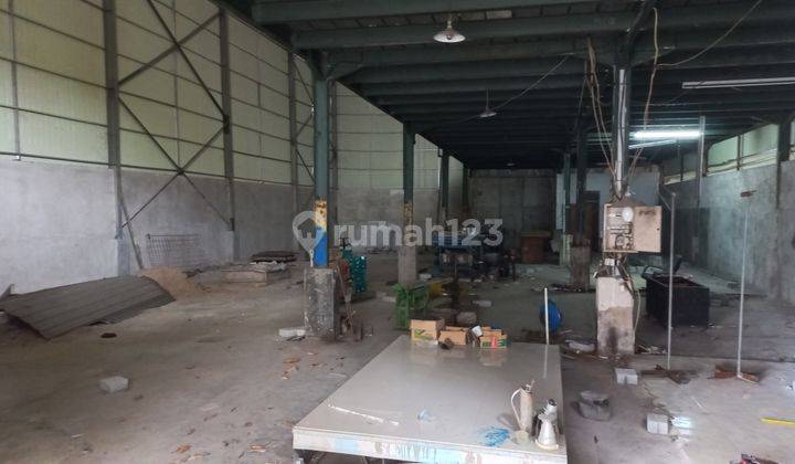 Dijual Cepat Siap Pakai Gudang Dan Kantor di Jurumudi Hadap Timur 1