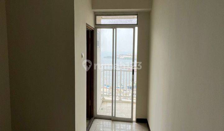 Dijual Cepat Apartemen Pluit Seaview Hoek 3 Kamar Tidur View Laut 2