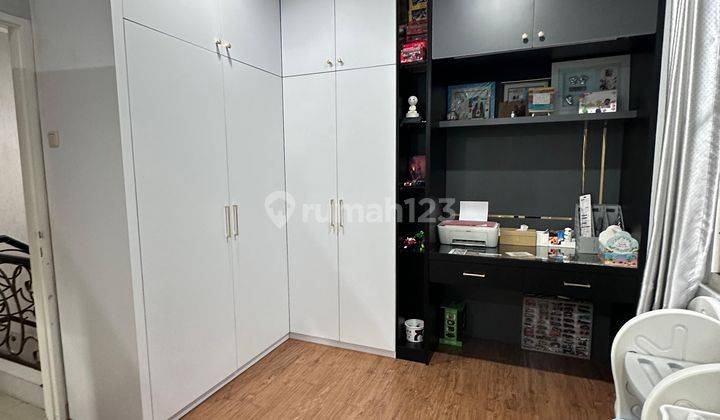 Pantai Indah Kapuk 1, cluster kenari 6x15 semi furnish, 2 kamar