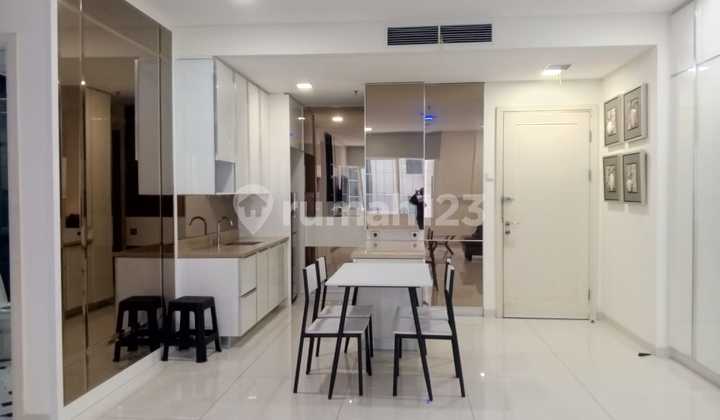 Regatta Apartemen, dijual ukuran 145m2 Full Furnish,3 kamar tidur 2