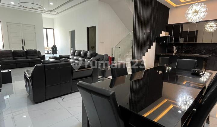 Pluit Barat, Rumah Dijual Full Furnish Mewah, hadap selatan 10x20