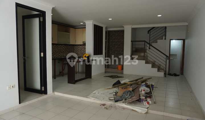 Greenville Ratu Dahlia Dijual Rumah 6x16m2 akses 2 mobil 1