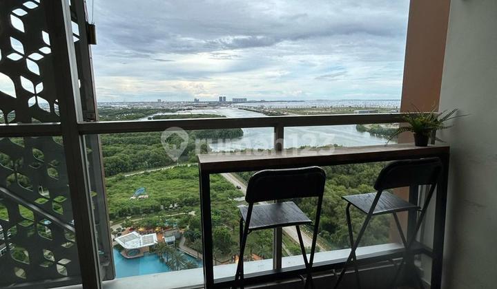 Gold Coast Apartment Pantai Indah Kapuk Fully Furnished 3 bedrooms 2