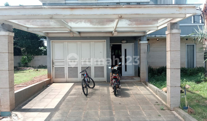 2-Story House in Ciputat Ready to Occupy with Comfortable and Green Living @Ciputat