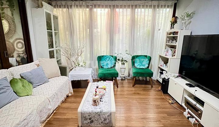 2-Story House, Hook Position, Ready to Occupy with Comfortable and Serene Living @Bintaro Jaya Sector 9 2-Story House, Hook Position, Ready to Occupy with Comfortable and Serene Living @Bintaro Jaya Sector 9