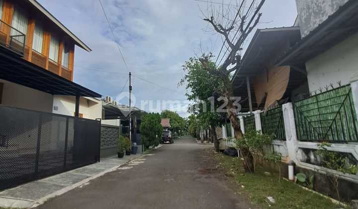 Rumah Siap Huni dengan Hunian Nyaman dan Asri di Pamulang 2