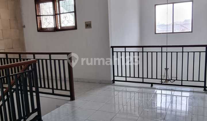 2-Story House Ready for Occupancy with Comfortable and Serene Living @Rempoa, South Tangerang 2