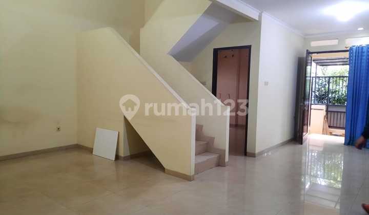 Rumah 2 Lantai SHM di Bintaro Sektor 6 dalam Lingkungan Asri dan Nyaman 1