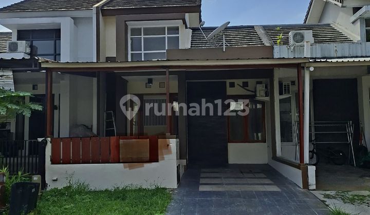 Rumah Siap Huni dengan Hunian Nyaman dan Asri di Sektor 9 Bintaro.