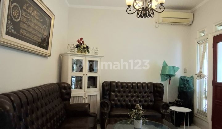 Rumah Hook di Bintaro Jaya Sektor 9 SHM Dalam Cluster Kt 5+2 Km 4+2.