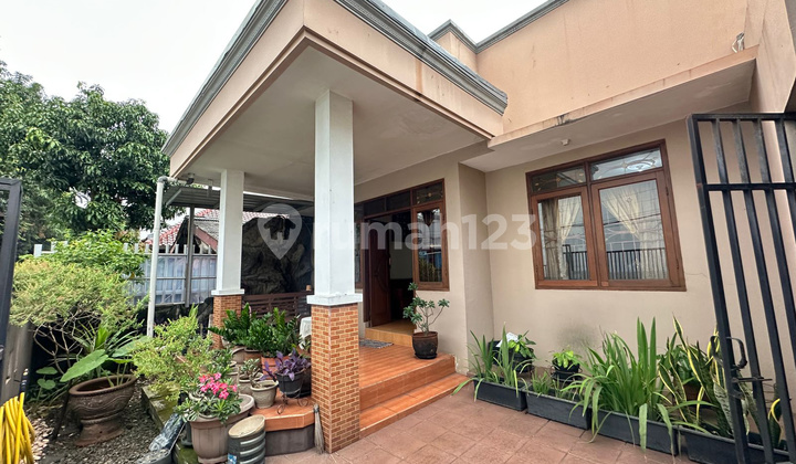 Beautiful Ready-to-Live House with Comfortable and Scenic Living @Pondok Aren, South Tangerang Beautiful Ready-to-Live House with Comfortable and Scenic Living @Pondok Aren, South Tangerang