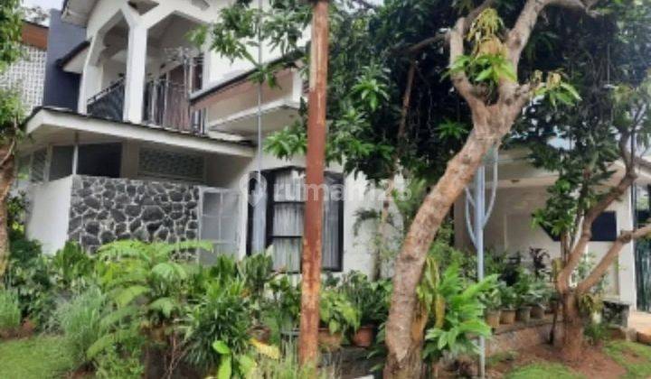 Rumah Siap Huni dengan Hunian Nyaman dan Asri di Bintaro 2