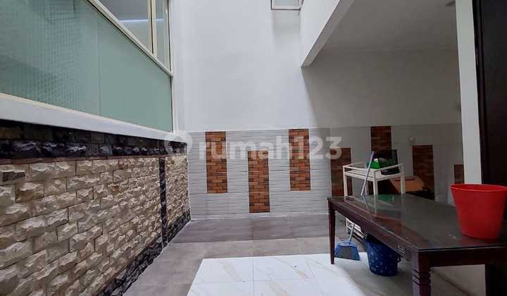 Rumah Siap Huni Kebayoran Bintaro SHM
