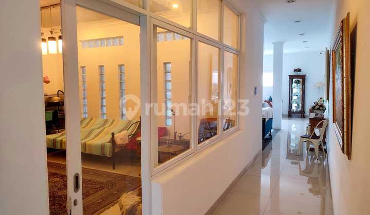 Rumah 2 Lantai Siap Huni Cantik di Pamulang dengan KT 3 KM 4 SHM 2