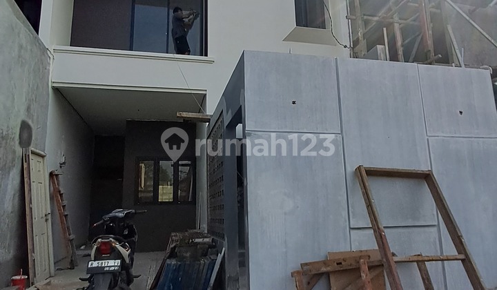 Brand New! Strategically Located House near Bintaro Jaya @Ciputat 2