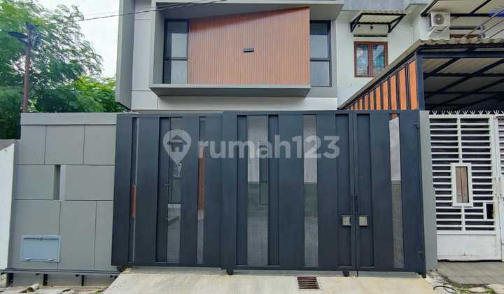Rumah Full Renovasi Siap Huni Lokasi Strategis di Pondok Kelapa