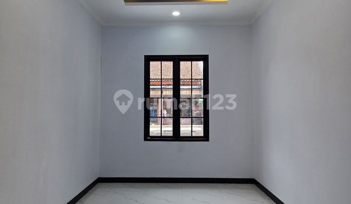Rumah Baru Siap Huni Dalam Komplek Kav Dki di Pondok Kelapa 2
