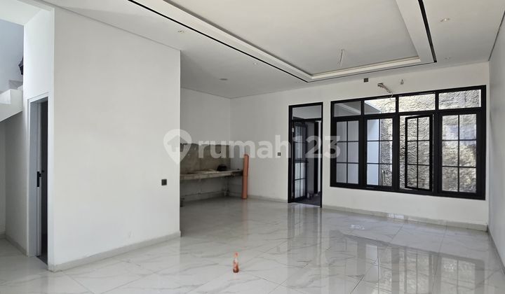 Rumah Baru Dalam Komplek di Pondok Bambu 2