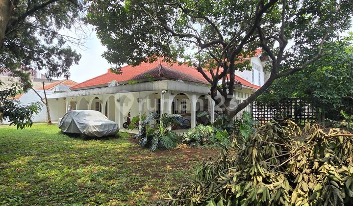 Rumah Hitung Tanah Posisi Hook Dalam Komplek di Jatiwaringin Rumah Hitung Tanah Posisi Hook Dalam Komplek di Jatiwaringin