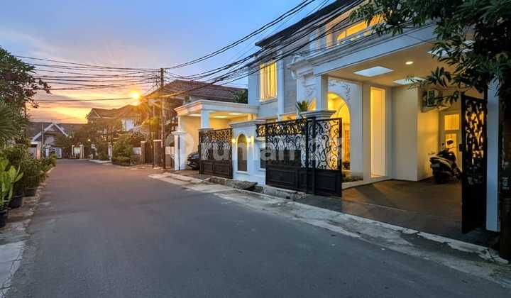 Rumah Baru Full Renovasi Lokasi Strategis Jalan Lebar di Tebet 2